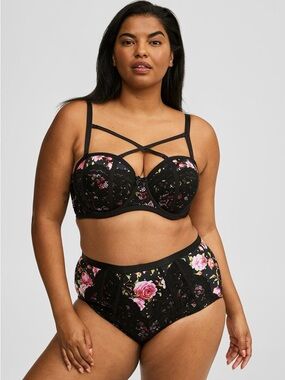 torrid Bombshell Everyday Strapless Push-Up Bra 40C